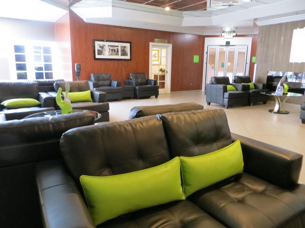 Hotel Wyndham Garden San Jose Airport Extérieur photo